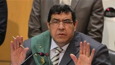 تأجيل إعادة إجراءات محاكمة متهم بـ