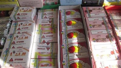 ضبط مالك محل لبيعه السجائر والمعسل المغشوش  بمنطقه المرج 