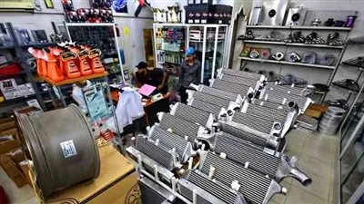 ضبط 19 ألف قطعة غيار سيارات مقلدة  داخل شركة بـ