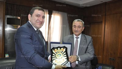 محافظ القليوبية يبحث سبل التعاون وتبادل الأنشطة الاقتصادية مع  سفير أذربيجان (صور)