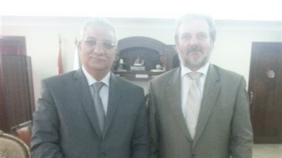 سفير صربيا لوزير التنمية المحلية: سنكون سعداء لمساعدة مصر