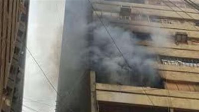 الدفاع المدني يسيطر على حريق بوسط جدة