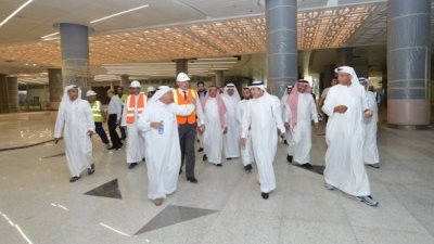 وزير النقل يتفقد مشروع مطار الملك عبدالعزيز الدولي الجديد