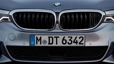 رسميًا.. بي إم دبليو تكشف النقاب عن الفئة الخامسة الجديدة كلياً