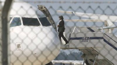 مصر ترسل وفدًا أمنيًا لاستلام خاطف الطائرة من قبرص 