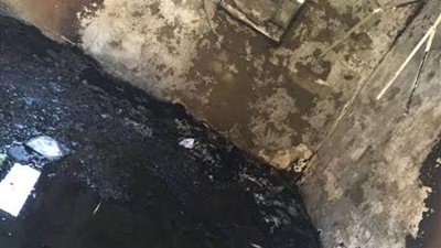 ماس كهربائي يحرق منزل مواطن في قرية 