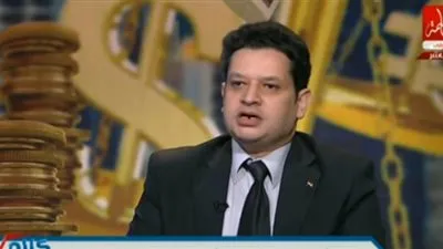 خبير مصرفي: مصر يدخلها 100 مليار دولار سنويًا 