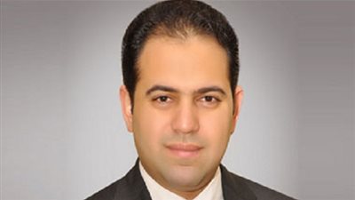 مستشار شيخ الأزهر ينعي الشاعر الكبير فاروق شوشة