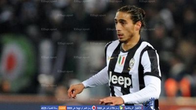 مدافع يوفنتوس على رادار بيشكتاش 