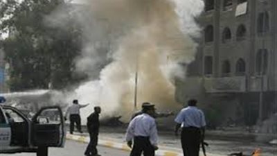 انفجار عبوتين ناسفتين بمجلس عزاء لمسؤول عسكري شرق اليمن