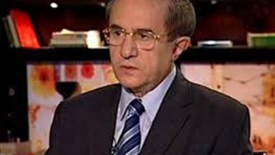 أسامة الغزالي حرب ينعي شهداء سيناء