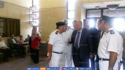 مدير أمن القاهرة يفاجئ قسم شرطة مدينة نصر أول 