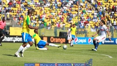    مرتضي منصور يفتح النار على نجمي الزمالك      