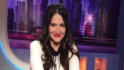 منة فاروق تطالب السقا ومكي وحلمي وآل العدل بأفلام عن الشهداء ..(فيديو)