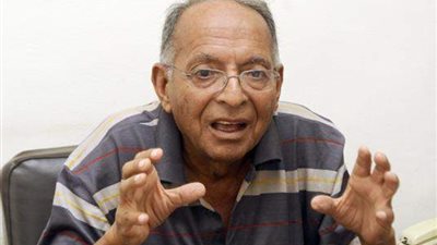 رفعت السعيد يهاجم رئيس اتحاد الغرف التجارية.. ويصفه بـ 