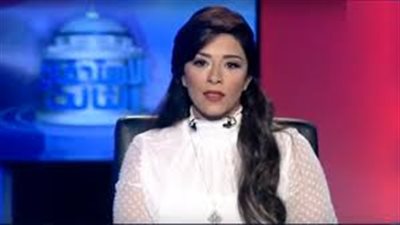 متصل يقترح جمع مليون جنيه لكل أسرة من شهداء سيناء.. ومذيعة: 