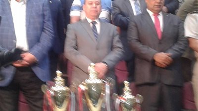 محافظ دمياط يعتمد حركة تغييرات في رؤساء الجمعيات 