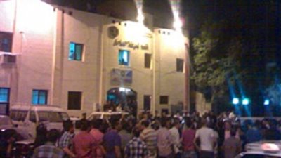 طالب يحرق 9 سيارات بسبب معايرة جاره على رسوبه في حي الساحل