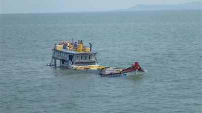 14 قتيلا وعشرات المفقودين بغرق عبارة في بورما