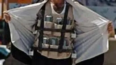 انتحاري يفجر نفسه في مخيم للاجئين على الحدود السورية الأردنية