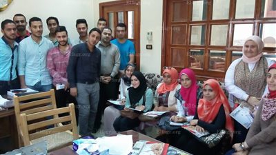 صيادلة القليوبية تنظم برامج تدريبية لتأهيل الطلاب لمجالات العمل الصيدلى المختلفة.. (صور)