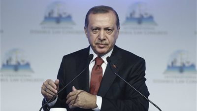 صحيفة إسبانية: أردوغان يسعى لاستعادة سيادة تركيا على الموصل