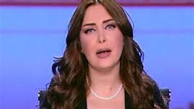 لبنى عسل تبكي على الهواء.. لهذا السبب