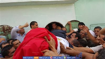 محافظ كفرالشيخ ومدير الأمن  يتقدمان الجنازة العسكرية لشهيد العريش (صور)