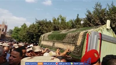 بكاء هستيري في وداع جثمان شهيد سيناء بمسقط رأسه بـ