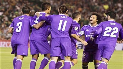 رونالدو وبيل وبنزيمة  يقودون ريال مدريد أمام ليجيا وارسو 