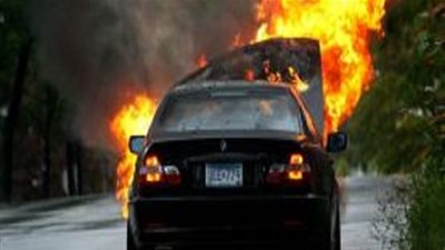 أسباب هامة تؤدي الى اندلاع الحريق في السيارات بفصل الشتاء!