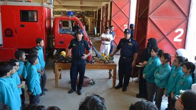 الحماية المدنية تعقد سلسلة لقاءات لطلبة المدارس والجامعات للتوعية بأخطار الحرائق   