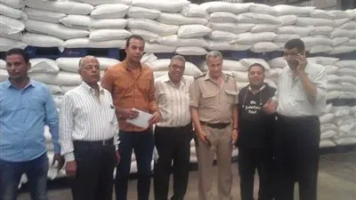 ضبط 13  طن سكر بهدف الاحتكار بالشرقية