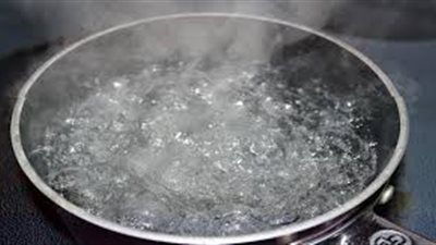 زوجة تعذب زوجها بالماء المغلي لزواجه من أخرى بقنا