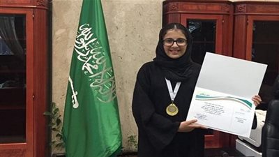 منى المواش.. صاحبة أول مبادرة لشرح الرياضيات في 