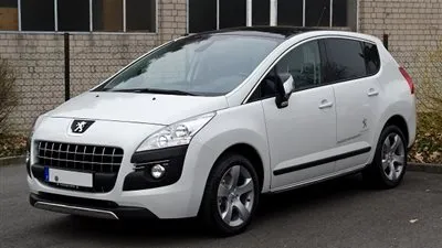 بيجو تطلق الأسد الأراضي الوعرة 