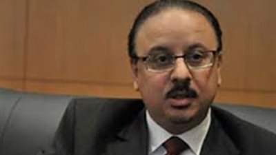 وزير الاتصالات: 16 مليون مشترك غير شرعي يستخدمون الإنترنت