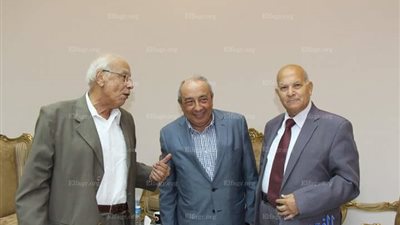 المهندسين تشارك بندوة 