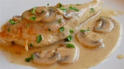 خطوة بخطوة.. طريقة تحضير دجاج بالمشروم والصلصة البيضاء