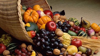 التغذية الغنية بالألوان مفتاح الشباب والجمال