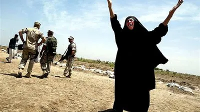 إعلامي عراقي: مقتل 15 إمرأة عراقية بنيران صديقة  