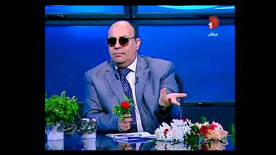 الداعية الرومانسي.. مبروك عطية من 