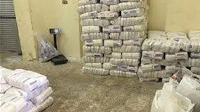 ضبط سيارة نقل محملة بـ 46 طن سكر في كمين أمني بالدقهلية 