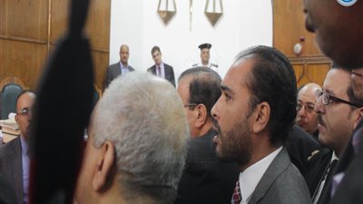 مالك عدلي يشكك بمستندات ممثل قضايا الدولة بشأن 