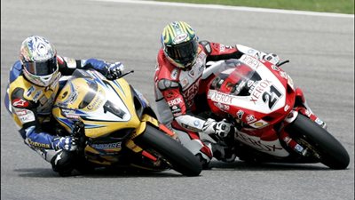 كراتشلو يحبط روسي ويصبح أول بريطاني يفوز بسباق استراليا