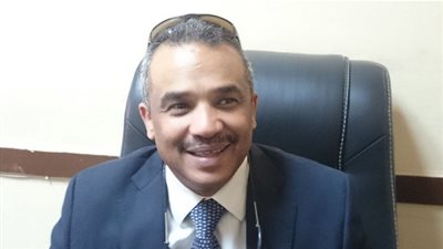 محامي يحرر محضرا ضد أمين 