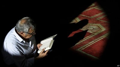 دعوات حجب مواقع الإلحاد تثير الجدل.. هل تقضي على تزايدها؟