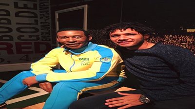 بالصورة.. النني يحتفل بعيد ميلاد 