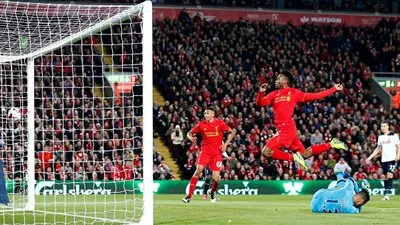 بالفيديو.. ليفربول يقصي توتنهام ويتأهل لدور الثمانية بكأس الرابطة الإنجليزية