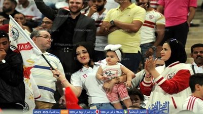 رئيس الزمالك يسخر من الإعلام بسبب حسناء مباراة نهائي إفريقيا 